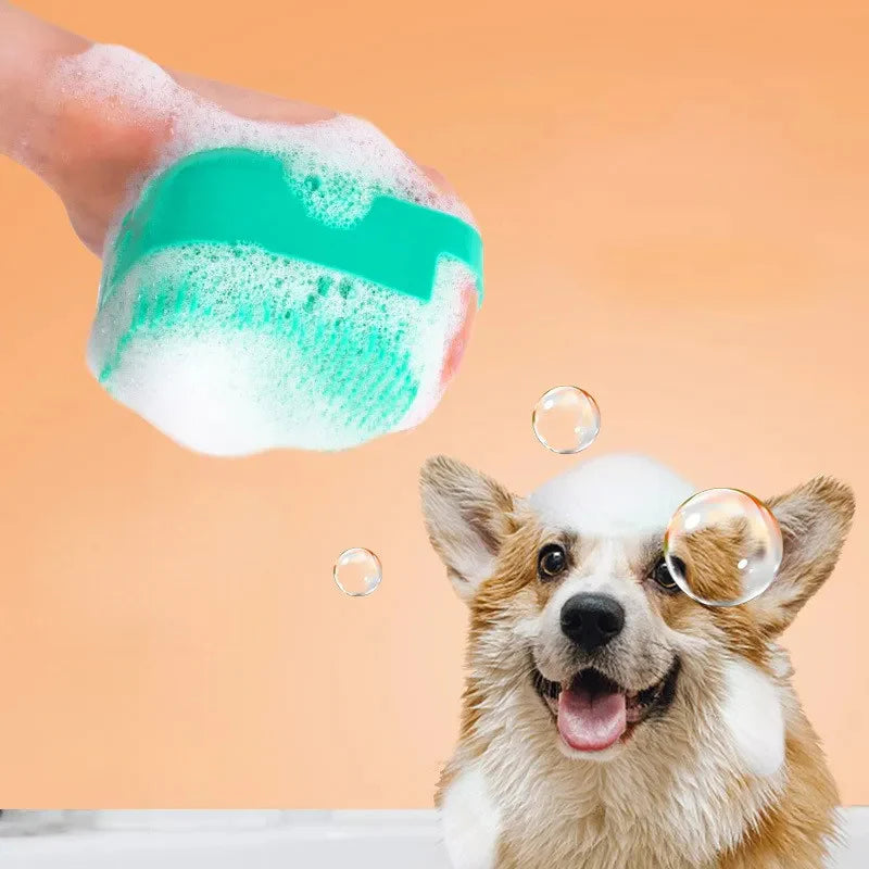 Silikonový masážní kartáč na mytí psů a koček s dávkovačem